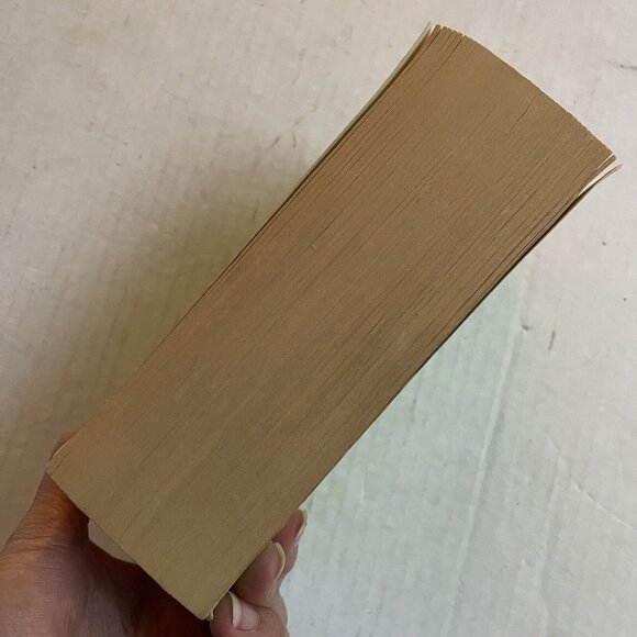 An Echo in the Bone A Novel Outlander By Diana Gabaldon Paperback Book - Picture 7 of 7